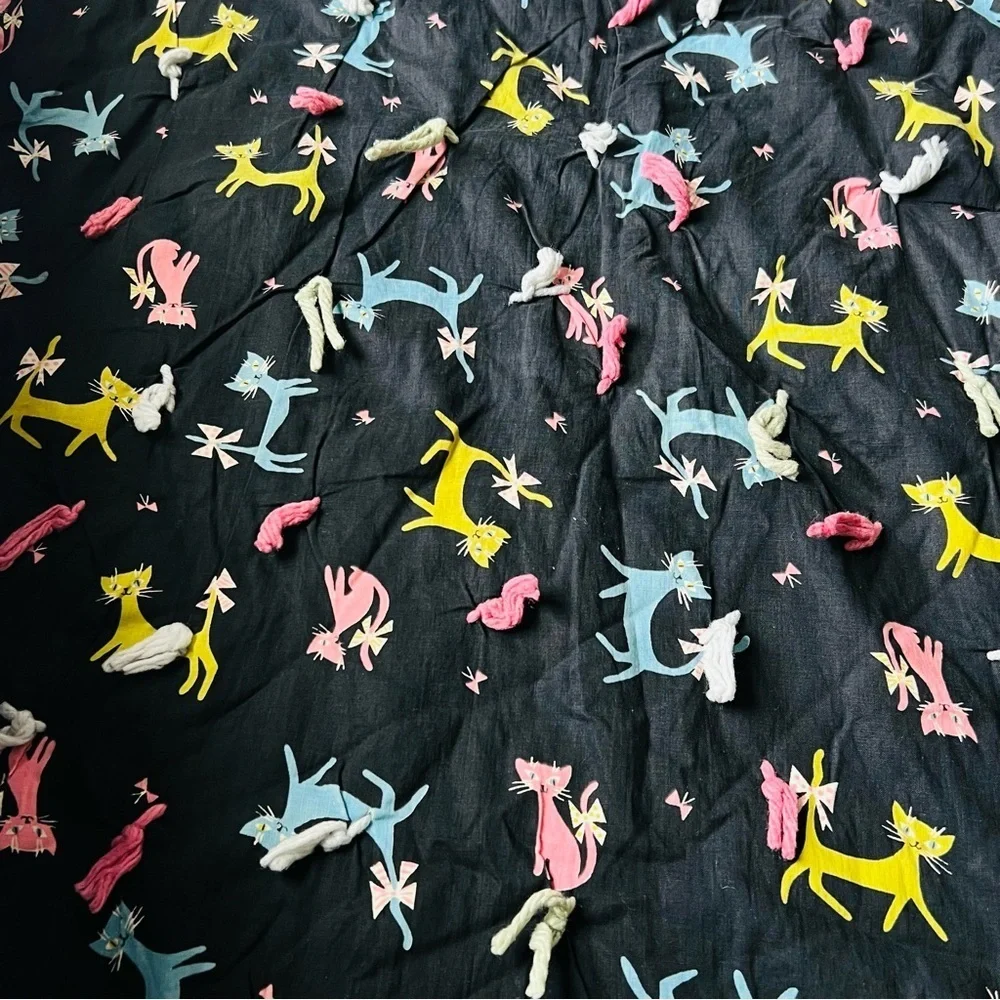 Vintage Handmade Cotton Quilt. Quilted throw for cat lovers.